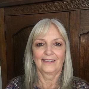 Meet your Posher, Teresa